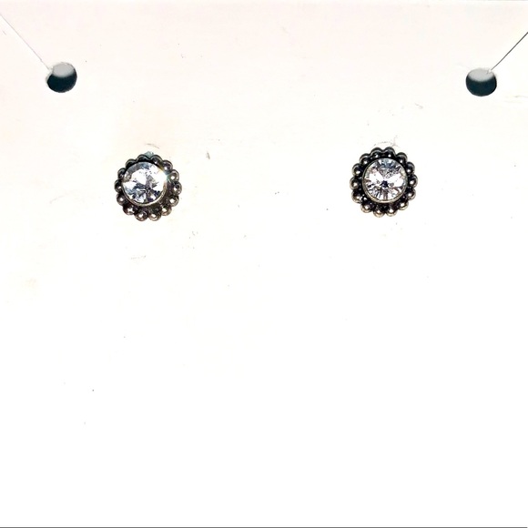 Small silver stud earrings
